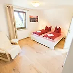 Urlaubsmagie - Brombeere - Direkt Am Wanderweg Sebnitz